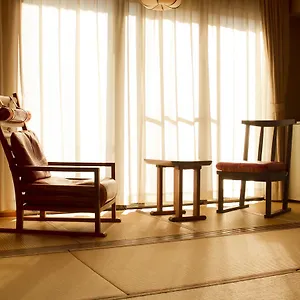 retreat-goen-no-mori.kanagawa-hotels.com/